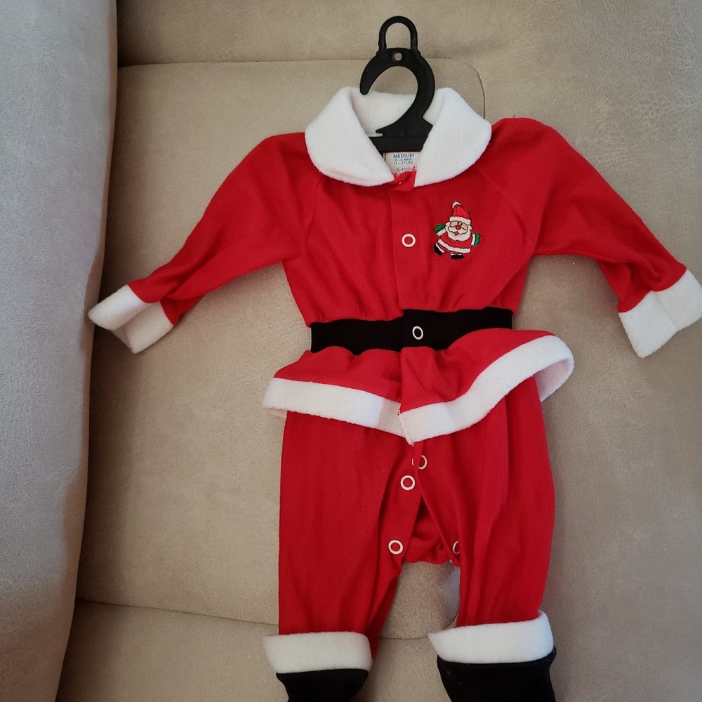 Baby Santa 3-6 months + Free Santa Hat